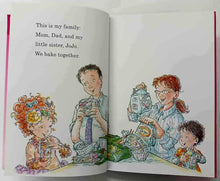 Load image into Gallery viewer, FANCY NANCY'S PHONICS FUN - Jane O'Connor