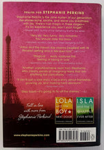 Load image into Gallery viewer, ANNA AND THE FRENCH KISS - Stephanie Perkins