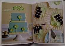 Load image into Gallery viewer, DECORATING CAKES - Pamela Clark