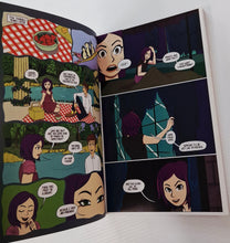 Load image into Gallery viewer, THE ISLE OF THE LOST - Melissa de la Cruz, Robert Venditti