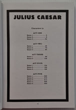 Load image into Gallery viewer, JULIUS CAESAR - William Shakespeare, SparkNotes