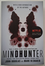 Load image into Gallery viewer, MINDHUNTER - John E. Douglas, Mark Olshaker