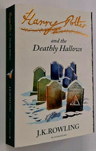 Load image into Gallery viewer, HARRY POTTER AND THE DEATHLY HOLLOWS - J.K. Rowling