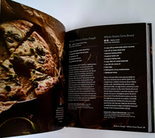 Load image into Gallery viewer, SIMPLY BLENDING - Vitamix