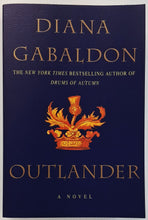 Load image into Gallery viewer, OUTLANDER - Diana Gabaldon