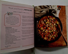 Load image into Gallery viewer, THE ANNE OF GREEN GABLES COOKBOOK - L.M. Montgomery, Kate Macdonald