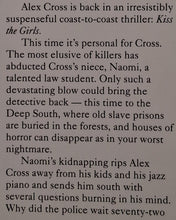 Load image into Gallery viewer, KISS THE GIRLS - James Patterson