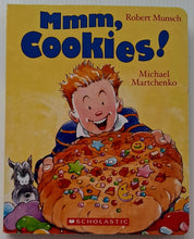Load image into Gallery viewer, MMM, COOKIES! - Robert Munsch