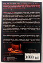 Load image into Gallery viewer, VELVET WAS THE NIGHT - Silvia Moreno-Garcia