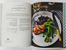 Load image into Gallery viewer, THE FAMILY COOKS - Laurie David, Kirstin Uhrenholdt, Quentin Bacon, Katie Couric