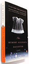 Load image into Gallery viewer, THE MEMORY KEEPER'S DAUGHTER - Kim Edwards