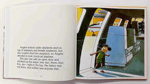 Load image into Gallery viewer, MUNSCH MINI-TREASURY ONE - Robert Munsch