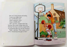 Load image into Gallery viewer, SEEING RED - Robert Munsch