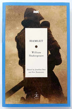 Load image into Gallery viewer, HAMLET - William Shakespeare, Jonathan Bate, Eric Rasmussen