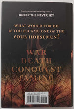 Load image into Gallery viewer, RIDERS - Veronica Rossi