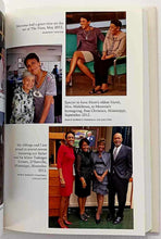 Load image into Gallery viewer, EVERYBODY'S GOT SOMETHING - Robin Roberts, Veronica Chambers