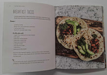 Load image into Gallery viewer, VEGAN FOOD - Saskia Fraser