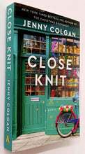 Load image into Gallery viewer, CLOSE KNIT - Jenny Colgan