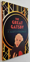 Load image into Gallery viewer, THE GREAT GATSBY - F. Scott Fitzgerald