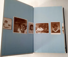 Load image into Gallery viewer, BECOMING - Michelle Obama