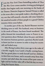 Load image into Gallery viewer, THE FAMILY REMAINS - Lisa Jewell