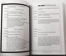 Load image into Gallery viewer, HAMLET - William Shakespeare, SparkNotes