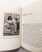 Load image into Gallery viewer, THE LIGHT WE CARRY - Michelle Obama