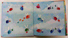 Load image into Gallery viewer, THE LITTLEST THINGS GIVE THE LOVELIEST HUGS - Mark Sperring
