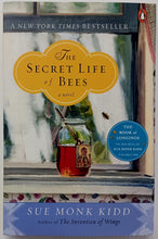 Load image into Gallery viewer, THE SECRET LIFE OF BEES - Sue Monk Kidd
