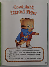 Load image into Gallery viewer, DANIEL TIGER&#39;S 5-MINUTE STORIES - Various
