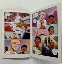 Load image into Gallery viewer, THE INVASION - K.A. Applegate, Michael Grant, Chris Grine
