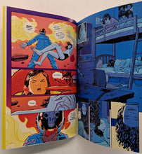 Load image into Gallery viewer, PAPER GIRLS - Brain K. Vaughan
