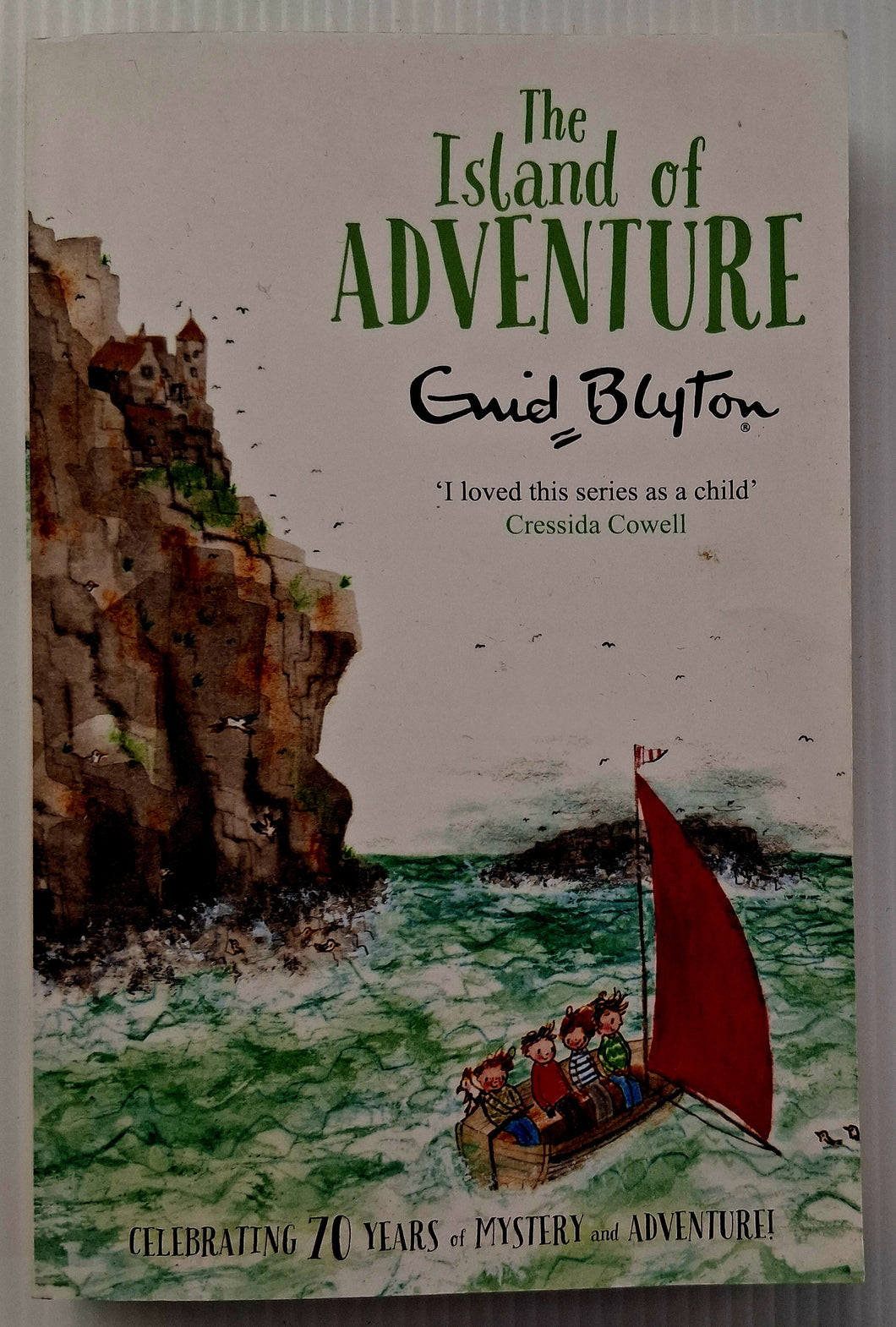 THE ISLAND OF ADVENTURE - Enid Blyton
