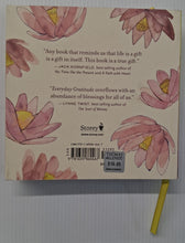 Load image into Gallery viewer, EVERYDAY GRATITUDE - A Network for Grateful Living, David Steindl-Rast, Kristi Nelson
