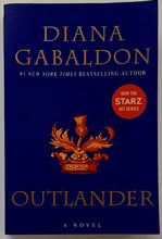 Load image into Gallery viewer, OUTLANDER - Diana Gabaldon
