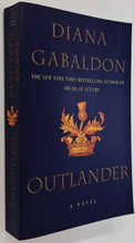 Load image into Gallery viewer, OUTLANDER - Diana Gabaldon
