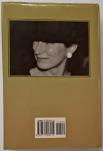 Load image into Gallery viewer, THE ROBBER BRIDE - Margaret Atwood
