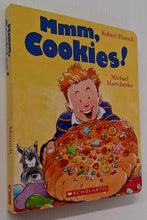 Load image into Gallery viewer, MMM, COOKIES! - Robert Munsch
