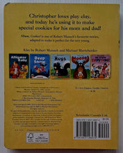 Load image into Gallery viewer, MMM, COOKIES! - Robert Munsch
