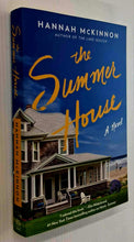 Load image into Gallery viewer, THE SUMMER HOUSE - Hannah McKinnon
