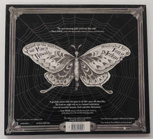 Load image into Gallery viewer, THE SPIDER AND THE FLY - Mary Howitt, Tony DiTerlizzi
