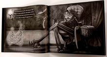 Load image into Gallery viewer, THE SPIDER AND THE FLY - Mary Howitt, Tony DiTerlizzi
