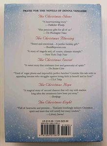 THE CHRISTMAS TOWN - Donna VanLiere