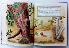 Load image into Gallery viewer, WINNIE THE POOH AND THE HONEY TREE - Walt Disney Company
