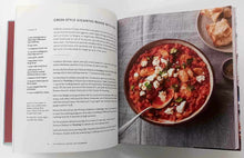 Load image into Gallery viewer, THE ESSENTIAL INSTANT POT COOKBOOK - Coco Morante
