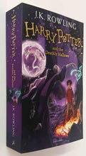 Load image into Gallery viewer, HARRY POTTER AND THE DEATHLY HOLLOWS - J.K. Rowling
