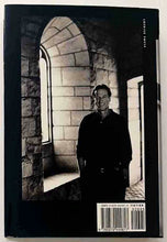 Load image into Gallery viewer, TIMELINE - Michael Crichton
