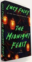 Load image into Gallery viewer, THE MIDNIGHT FEAST - Lucy Foley
