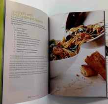 Load image into Gallery viewer, EVERYDAY PASTA - Giada De Laurentiis
