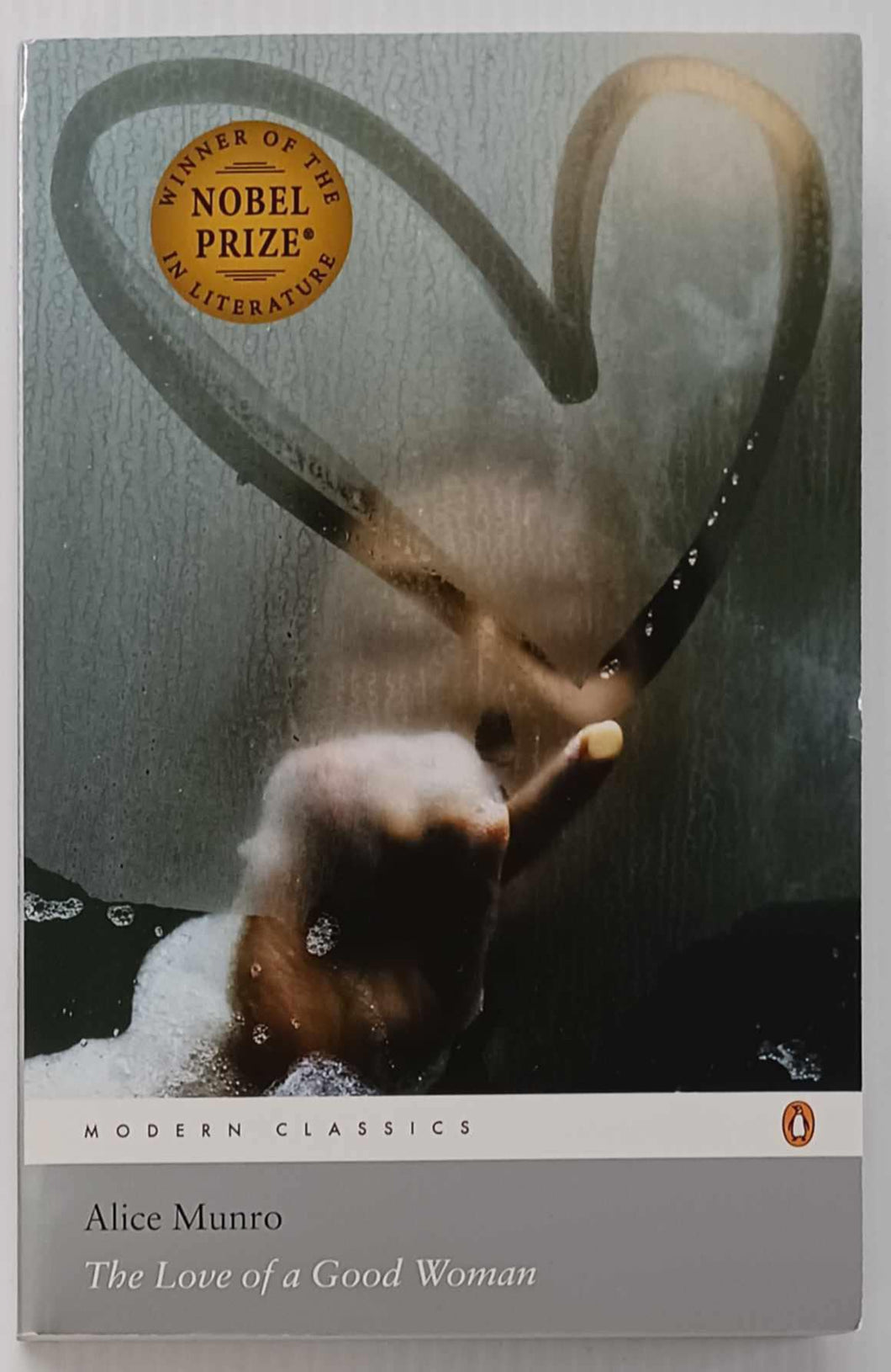 THE LOVE OF A GOOD WOMAN - Alice Munro